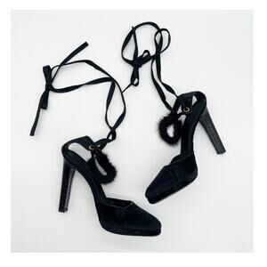 Gucci Fall 2004 Runway Tom Ford Black Velvet Mink Fur Wrap Python Heels US 10B